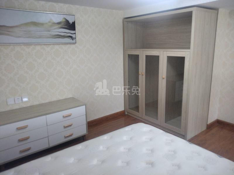 天悦时代9775118卧室图3