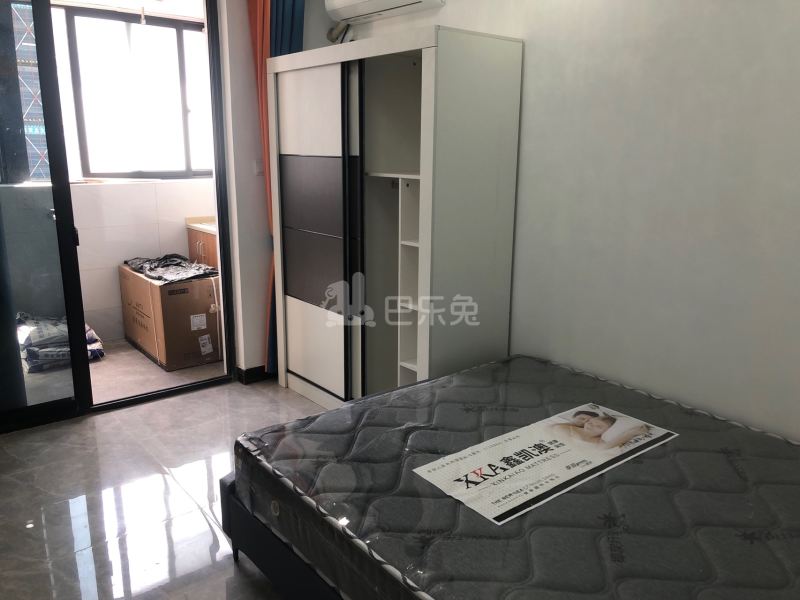 乾南嘉苑三区9775784卧室图1