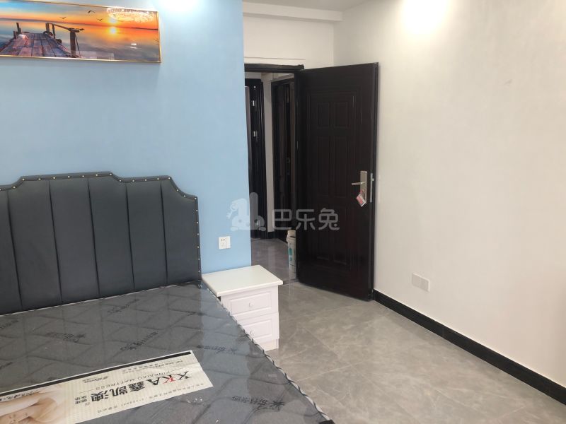 乾南嘉苑三区9775784卧室图2