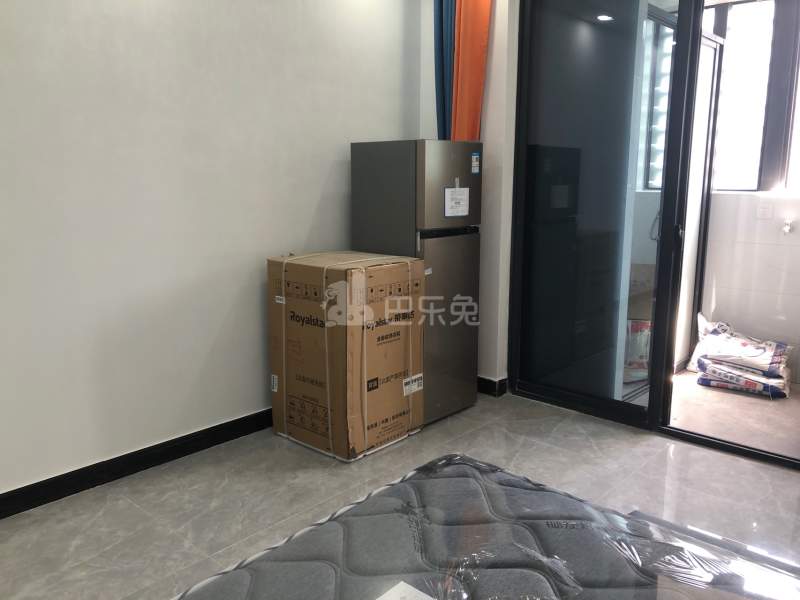 乾南嘉苑三区9775784卧室图3