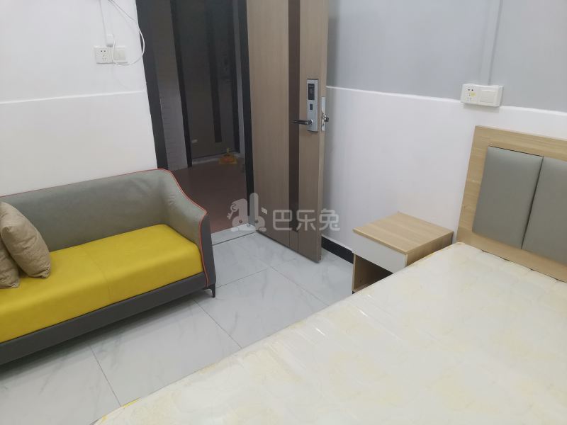 莲溪里大街三横9号9779617卧室图2