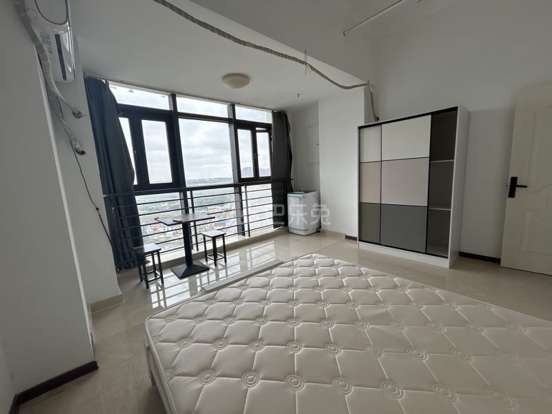 光华时代蓝钻（花溪公园里）9784736卧室图1