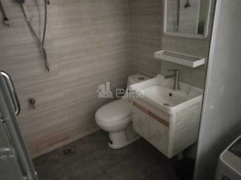 礼绿路一巷16号9786007卫生间图11