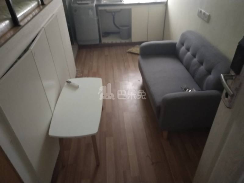 礼绿路一巷16号9786007客厅图9