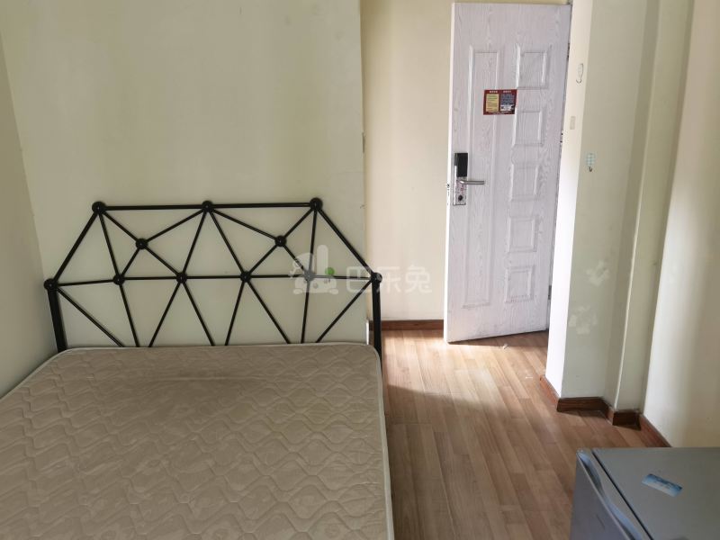 礼绿路一巷16号9786016卧室图2