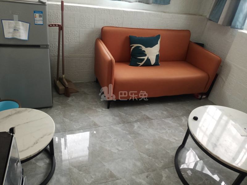 瑶台人民三巷6号9798014客厅图4