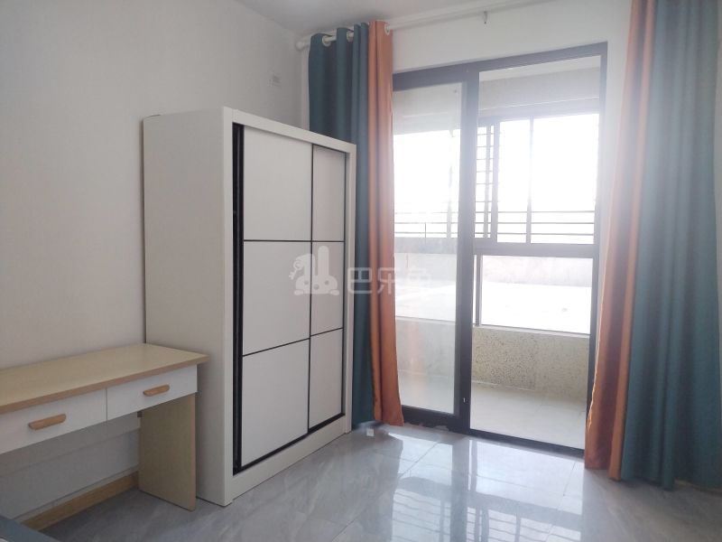 旭东景苑9816423卧室图4