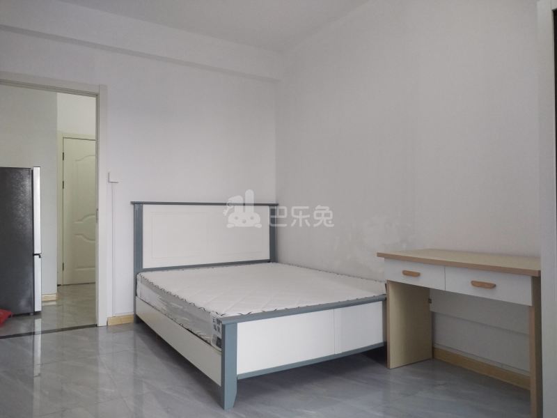 旭东景苑9816423卧室图1