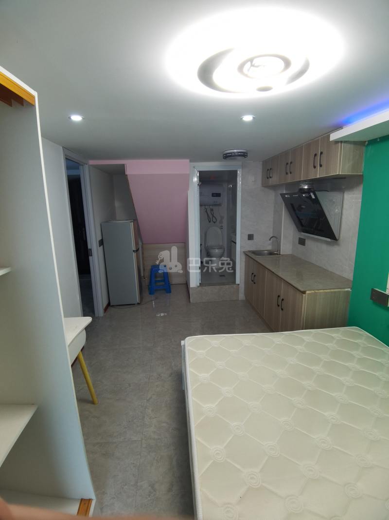 越洋国际9828969卧室图3