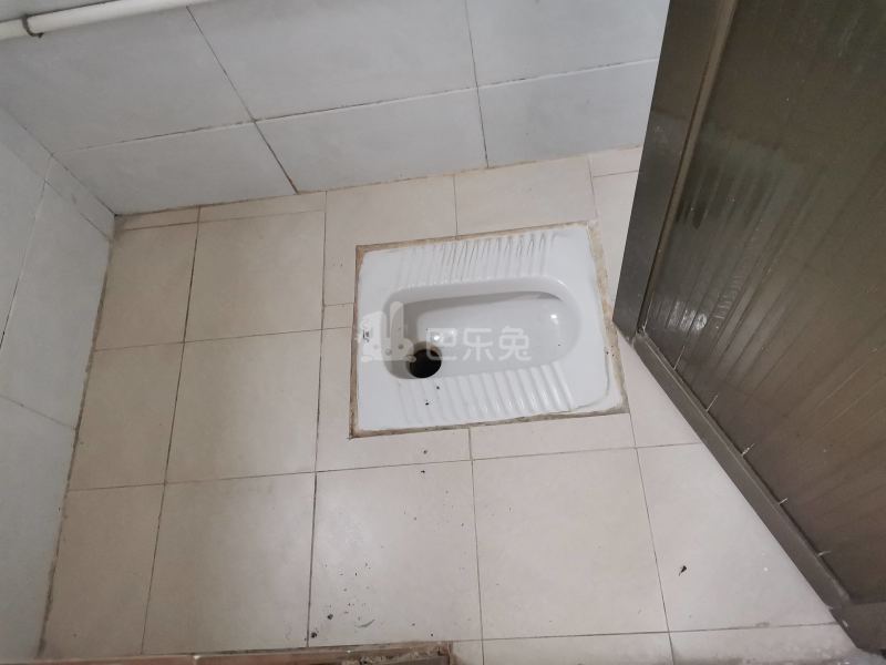 北约上街一巷9号9829530卫生间图5