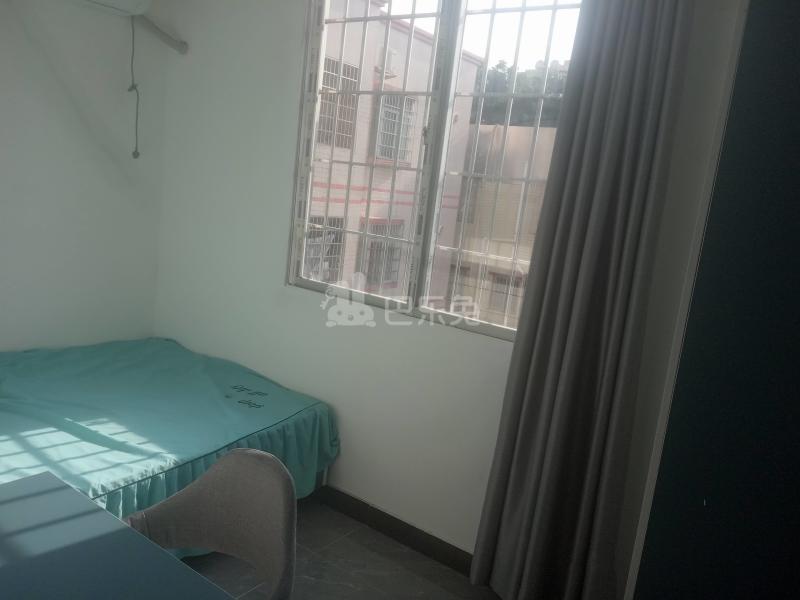 珠村中东新街十六巷7号9829589卧室图1