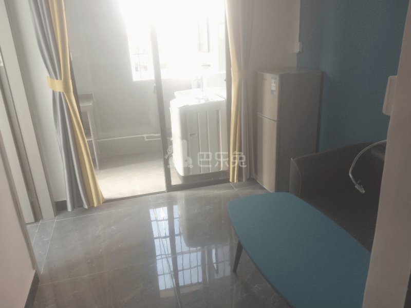 珠村中东新街十六巷7号9829589客厅图4