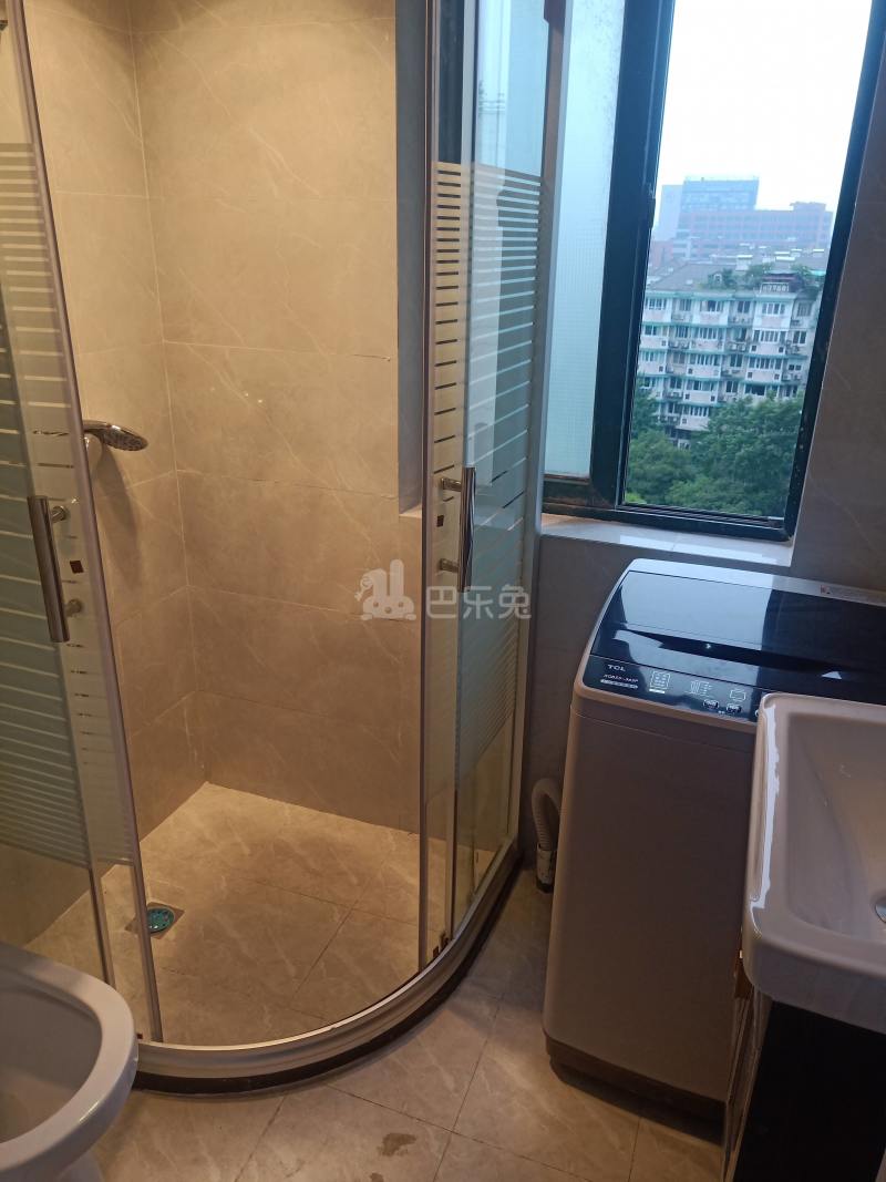 新安嘉苑9831263卫生间图6