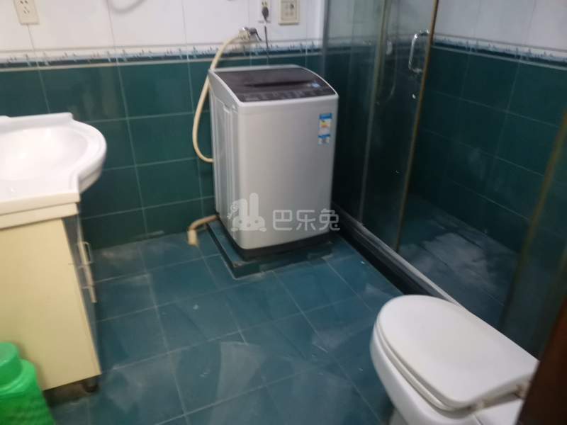 中冠花园小区9833461卫生间图6