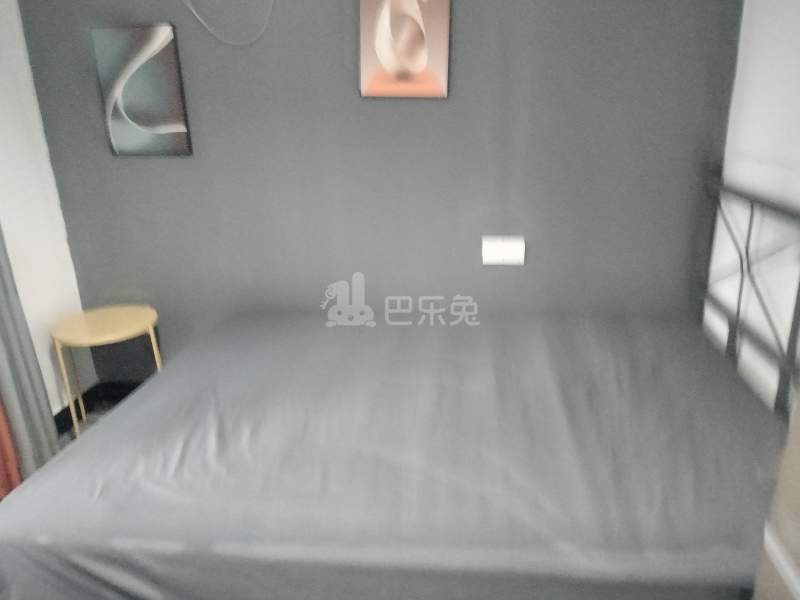 东海水景城领翔阁9838698卧室图0