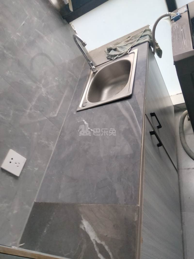 东海水景城领翔阁9838698厨房图4