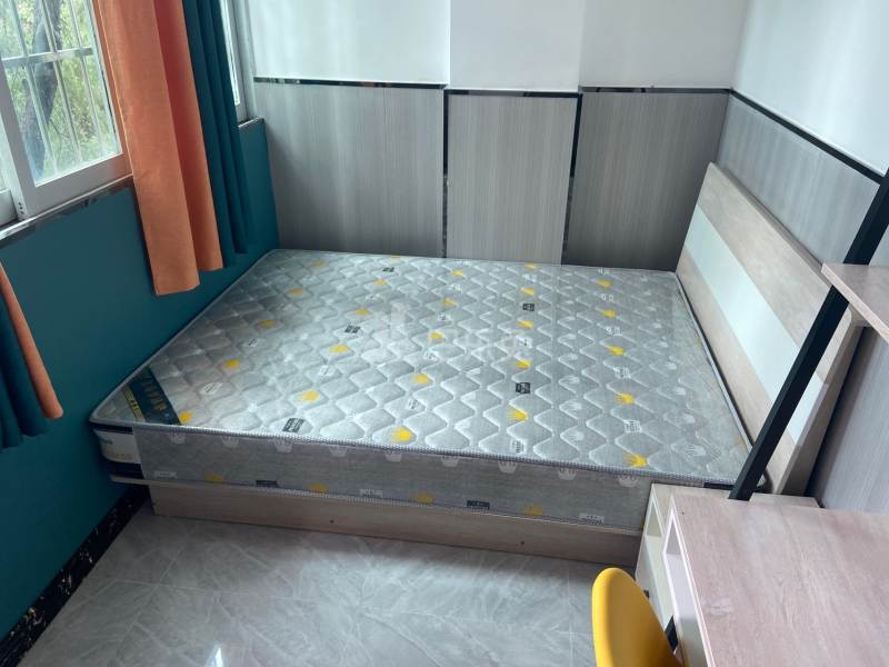 岗元新村东十二巷6号9851201卧室图0