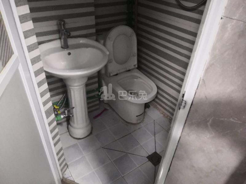 广厦天都城温莎花园8689672卫生间图7