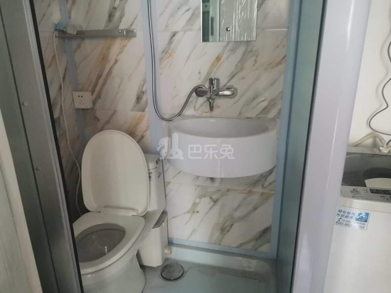 机神新村9853899卫生间图7