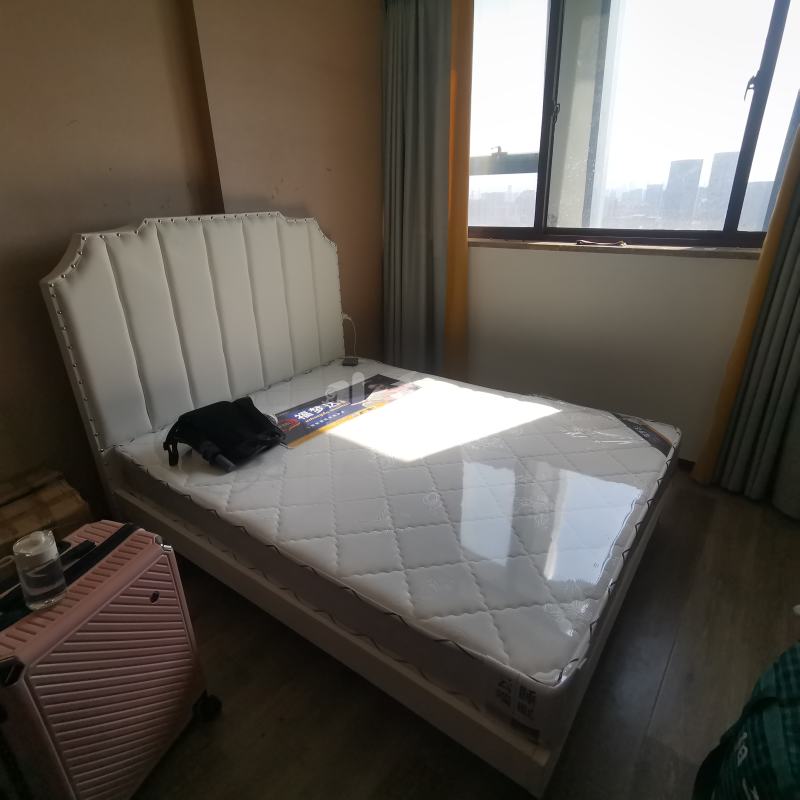 福雷德艾肯金座9858271卧室图1