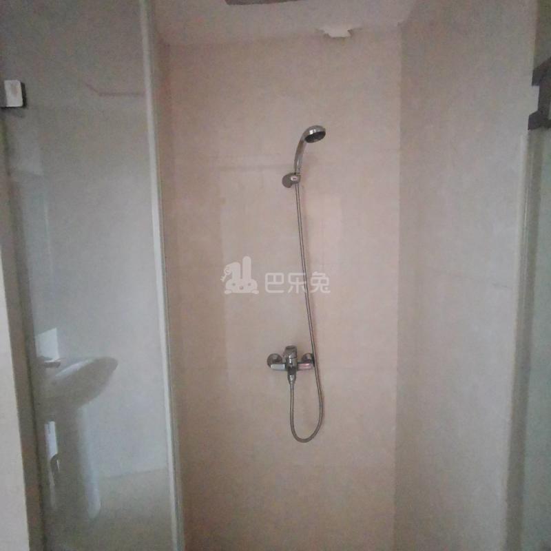 福雷德艾肯金座9858271卧室窗户图9