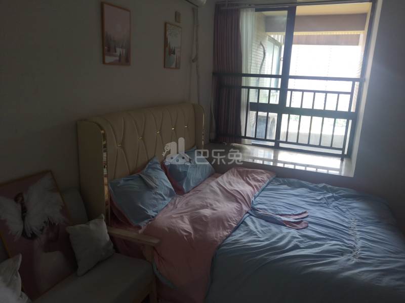 圣苑小区9858387卧室图2