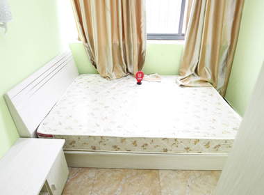 茉傲公寓 1室0厅1卫