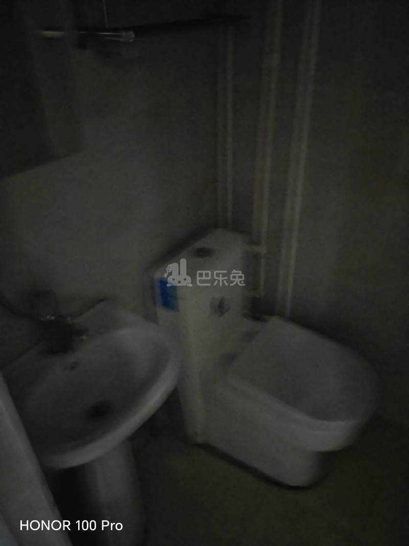 广厦天都城蓝调苑9861705卫生间图5