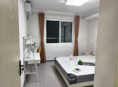 滨浦新苑八村 1室1厅1卫