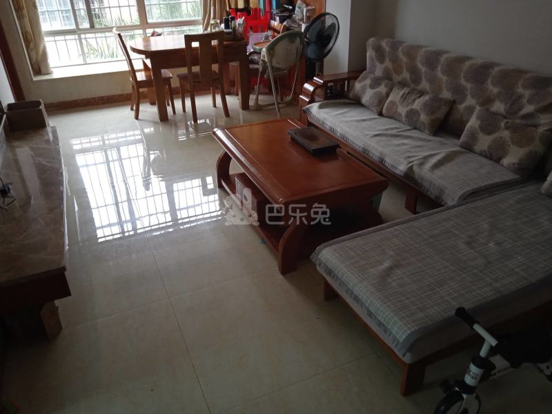 吉山村上街十六巷1号9878045客厅图0