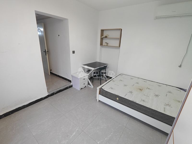 花望新村9878464卧室图1