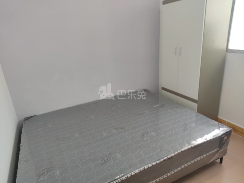 粤溪新村一巷24号9881876卧室图0