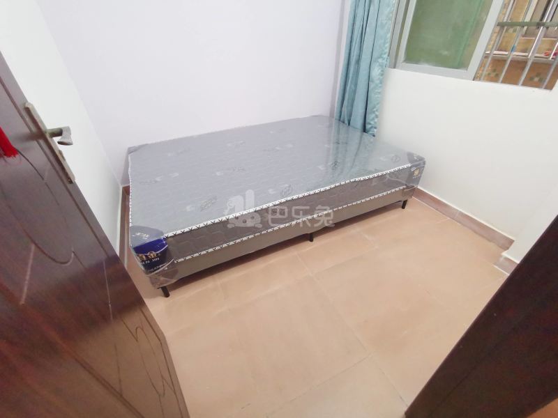 粤溪南安三巷13号9881968卧室图0