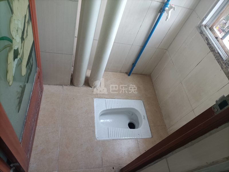 粤溪南安三巷13号9881981卫生间图6