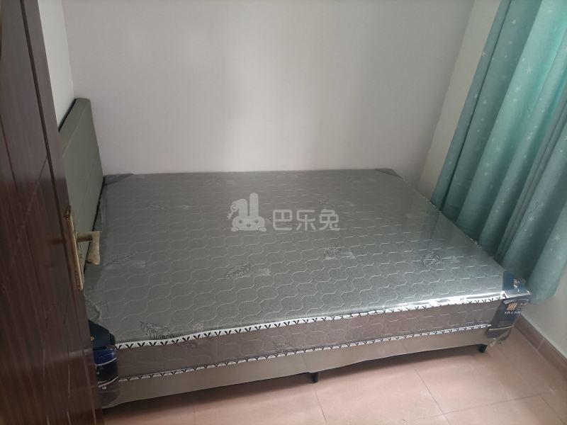 粤溪南安三巷13号9881981卧室图0