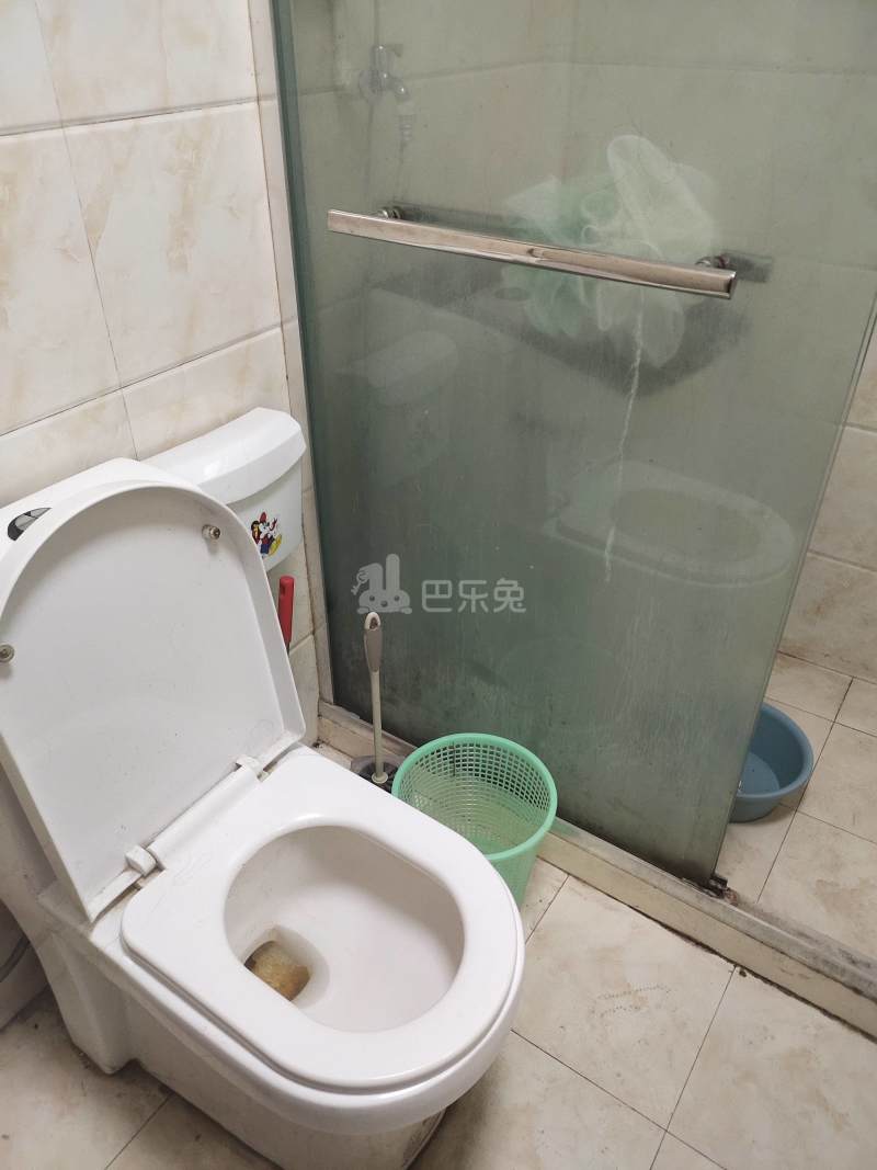 普福家园北区9883190卫生间图7