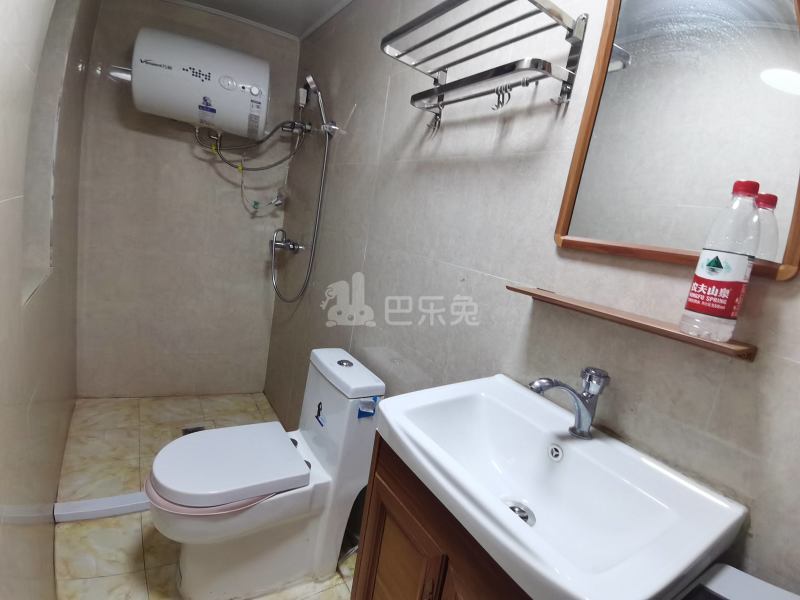 新城国际彩园9886959卫生间图6