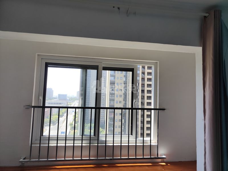 象屿都城嘉园9887302卧室窗户图11