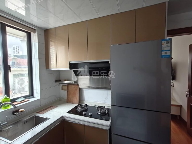 宁阳小区（宁阳路14弄）9888139厨房图3