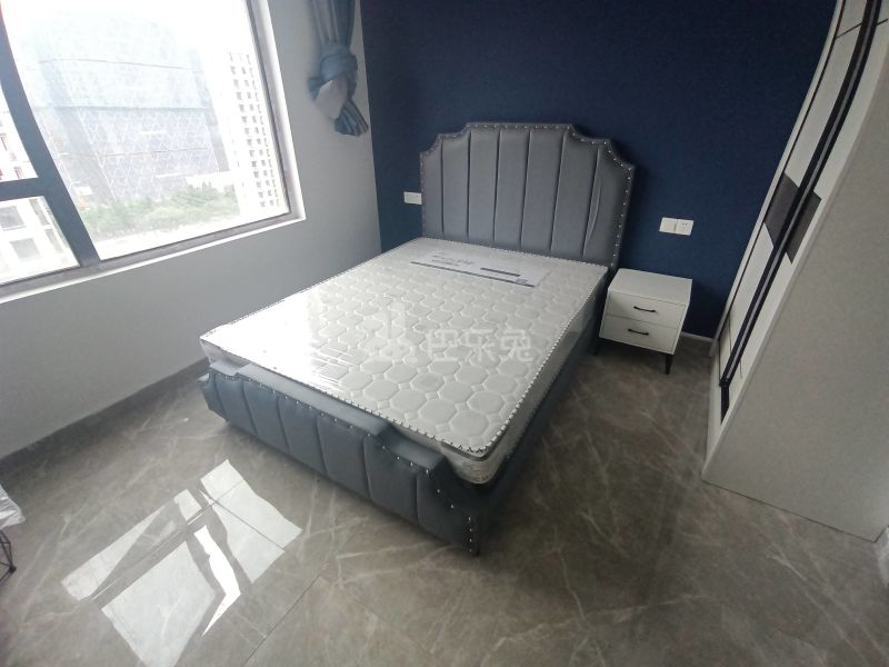 乾南嘉苑二区9891018卧室图0