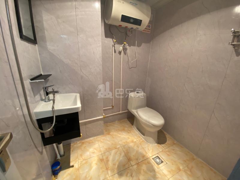 黄鹤山居9892243卫生间图4