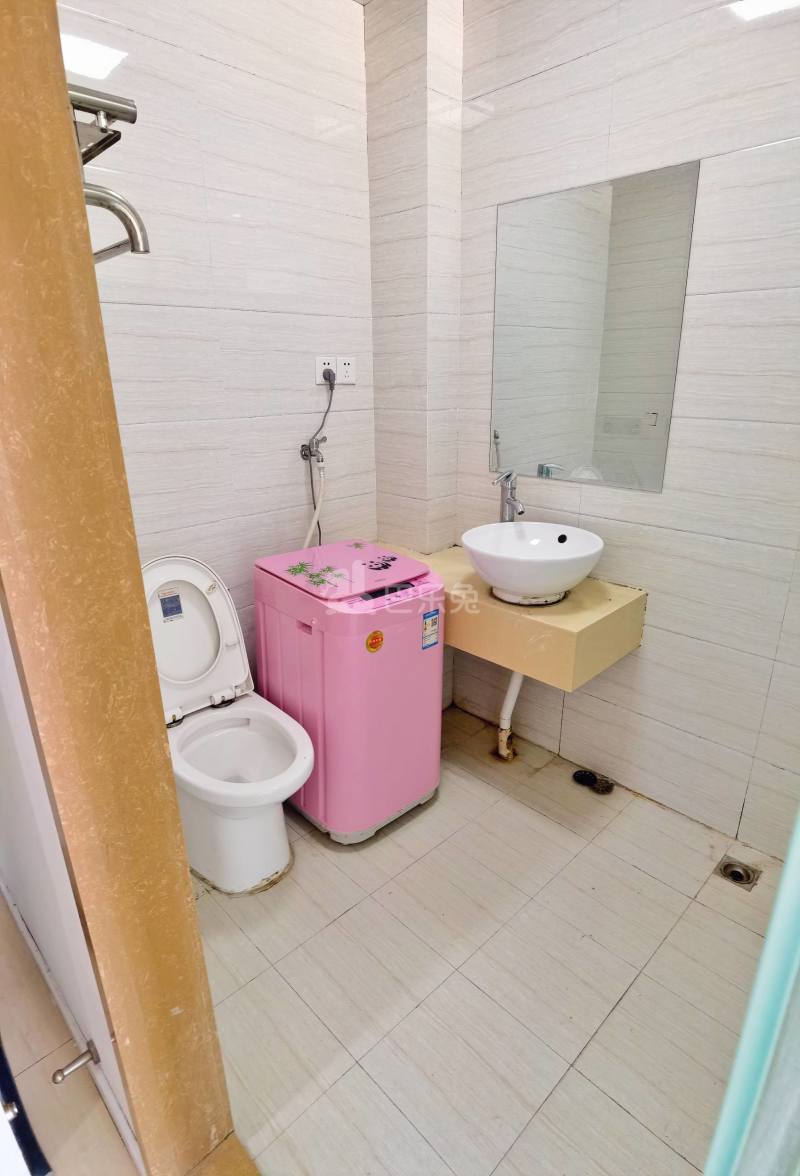 壹+青年社区9892920卫生间图0