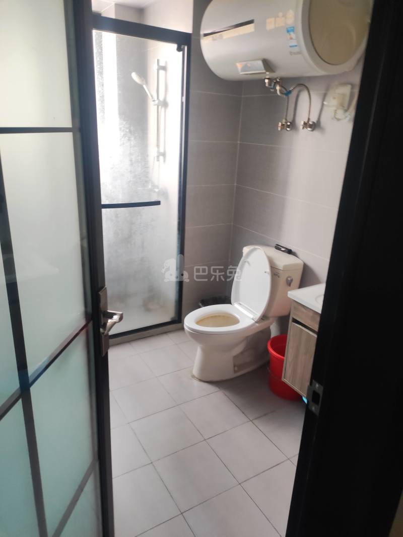浦江名邸976900卫生间图13