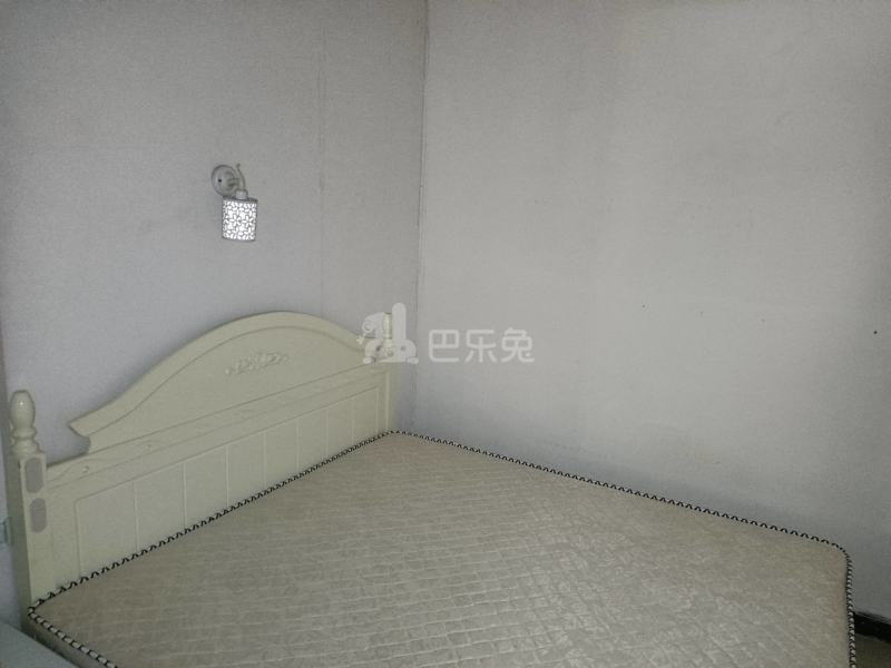 绿地东岸涟城北区9904110卧室图2