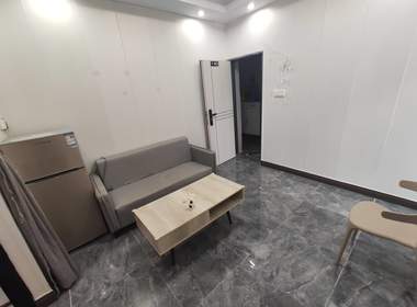 植村三路十巷21号 1室1厅1卫