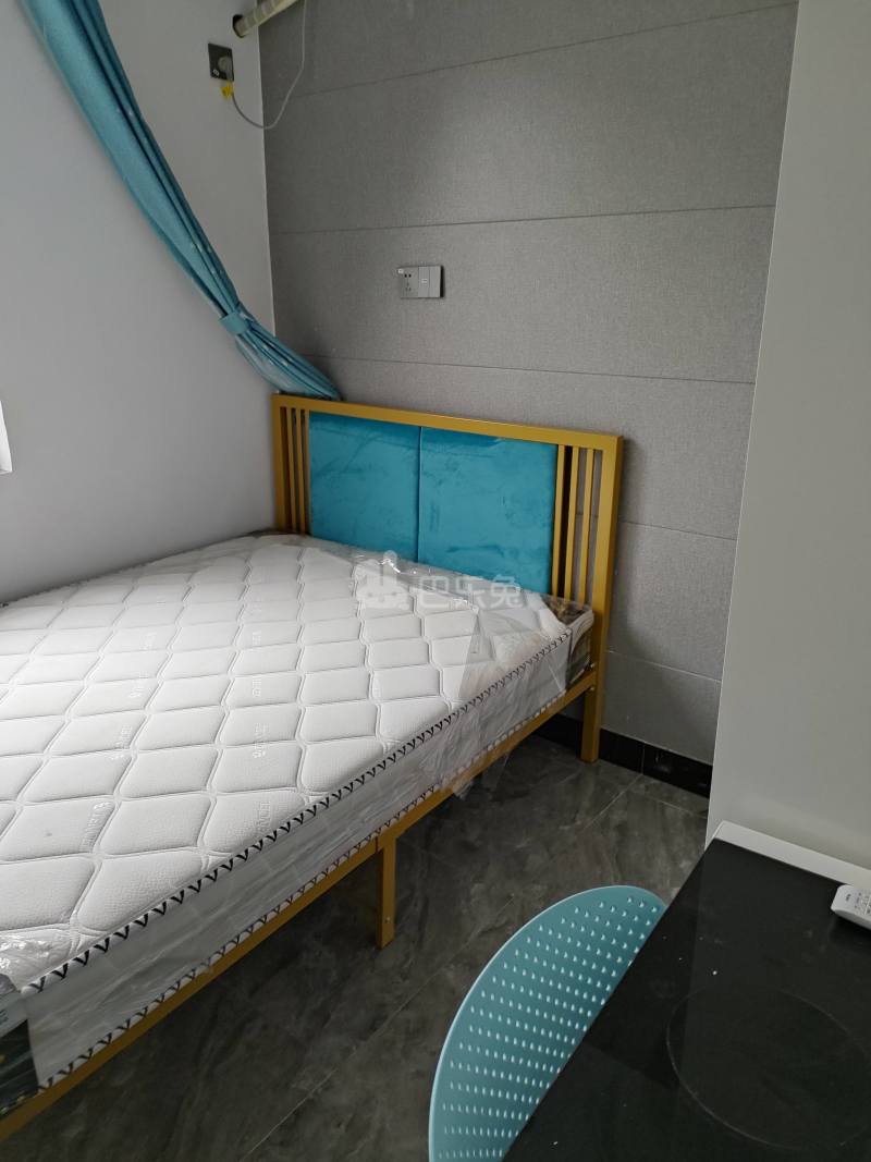 劳动村孙家宅（民房）9908292卧室图1