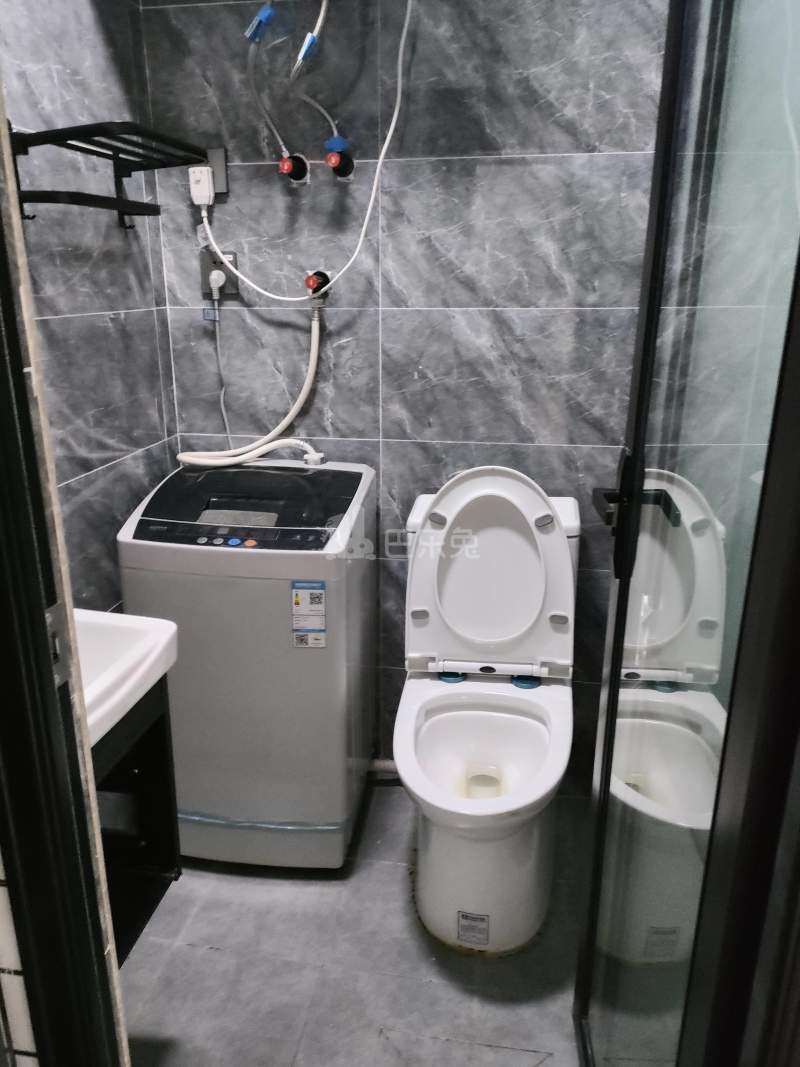 劳动村孙家宅（民房）9908292卫生间图9