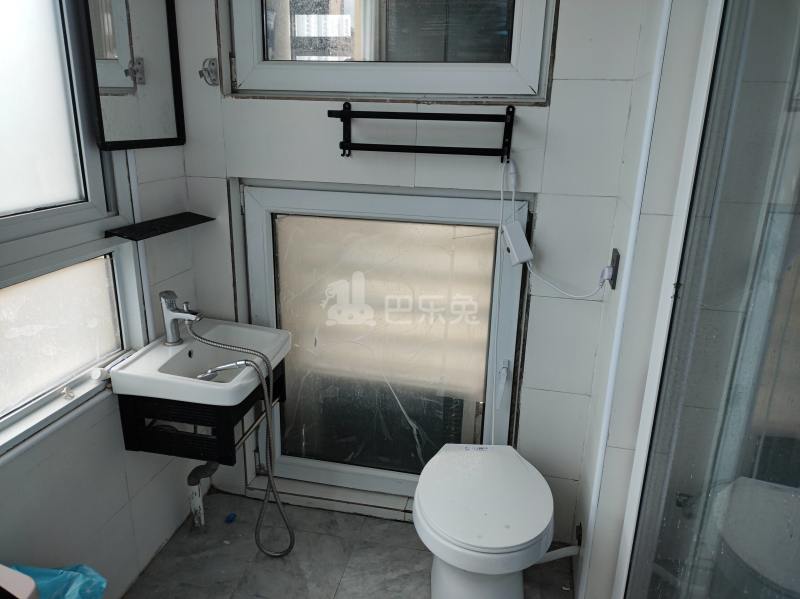 永德宝邸9909970卫生间图7