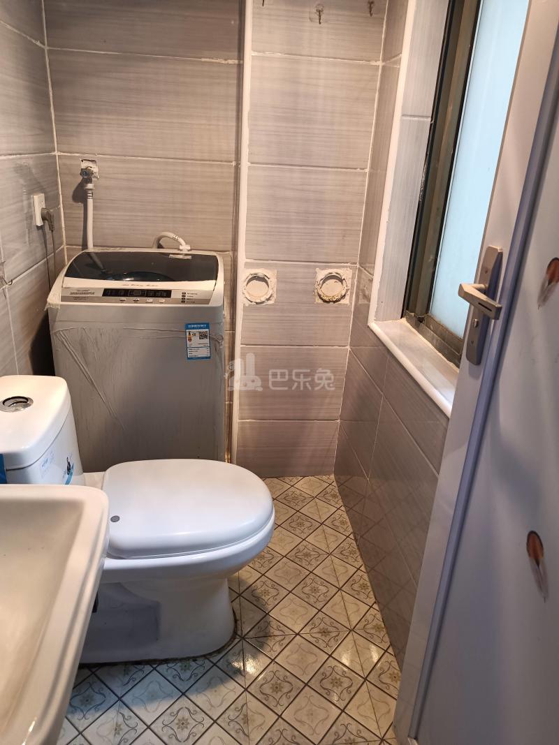 张江紫晶苑9919446卫生间图6