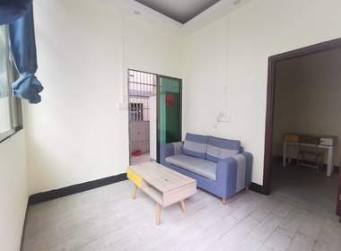 迎龙坊大街二巷9号 1室1厅1卫